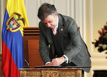 La paz por decreto: ¿Arbitrariedad y capricho de Santos y las Farc?