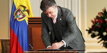 La paz por decreto: ¿Arbitrariedad y capricho de Santos y las Farc?