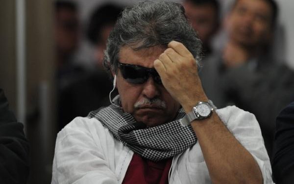30 ataques terroristas de las Farc y el ELN contra la iglesia Católica