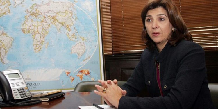 El cuestionado círculo íntimo de la Canciller