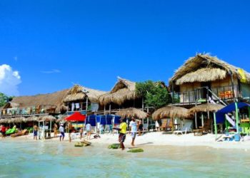 Los ‘okupas’ de las playas de Barú