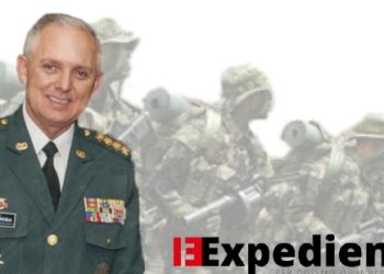 Operaciones Baluarte e Iñaki, objetivo: Mejía Ministro de Defensa