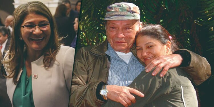 Los momentos de la vicepresidenta del Senado Griselda Lobo alias Sandra Ramírez con Tirofijo