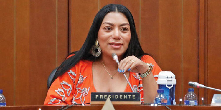 Caso Ollas Comunitarias: La FLIP le llamó la atención a la senadora Martha Peralta por sus amenazas judiciales contra El Expediente 