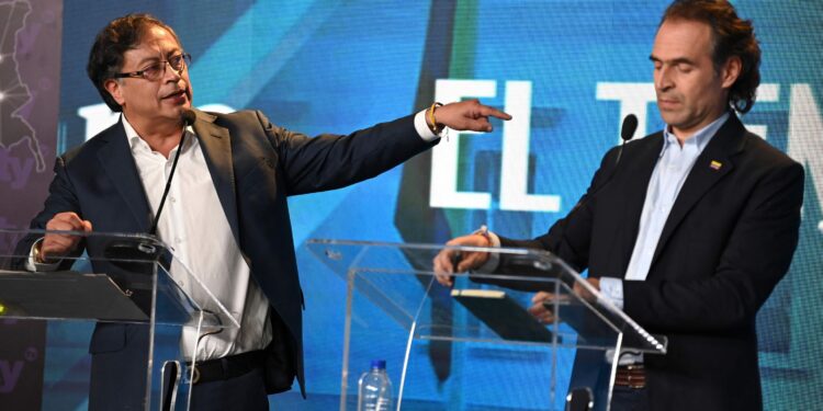 Federico Gutiérrez corrige a Petro: ‘las cosas buenas que pasan en Medellín definitivamente no pasan POR usted. Pasan A PESAR de usted’