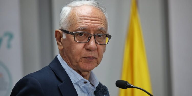 Ministerio de Salud en el centro de la polémica por presunta injerencia en construcción de hospitales