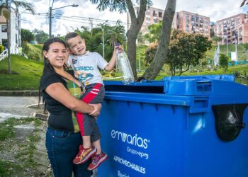 Proyecto de Emvarias para la Contenerización de residuos sólidos en Medellín