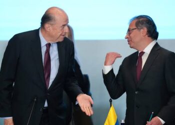 ¡Escándalo Internacional! Álvaro Leyva acusa a Petro de incitar rebelión en EE. UU.