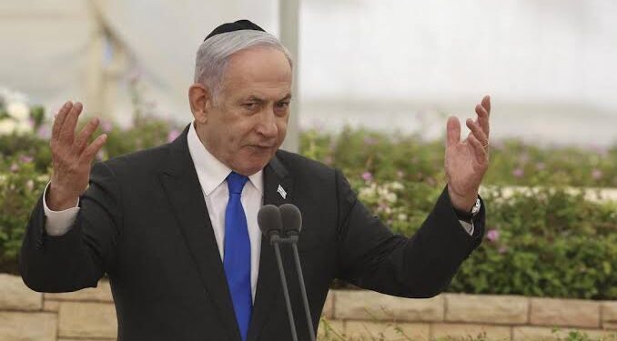 Israel ha dejado más de 77.000 muertos confirmados en cuatro países. Entre ellos 13 mil niños. Hoy bombardeó 100 objetivos en el Líbano