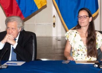 El hombre que usó recursos de la OEA para 34 viajes con su amante, llama ‘fiestero’ a Abelardo De La Espriella