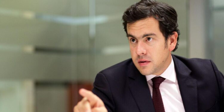 Rodrigo Lara ministro del Interior: un mensaje contra la mafia y el narcotráfico que se alió con el gobierno Petro