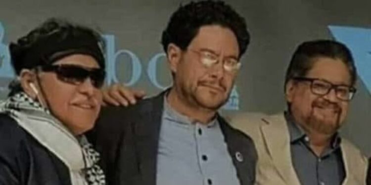 Cepeda, el socio político de los asesinos de Miguel Uribe, acusa a De La Espriella de un autoatentado. La jugada más sucia de la segunda vuelta