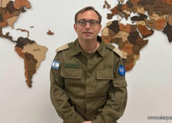Roni Kaplan, el portavoz de Israel que llegó a Colombia: de la guerra en Gaza a rescatista en Cali tras el terremoto