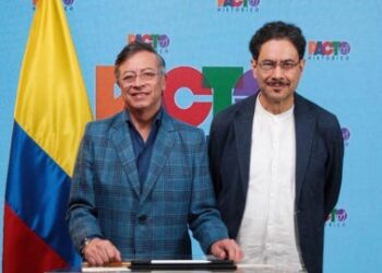 Shadow Cabinet o ‘gabinete en la sombra’: Iván Cepeda reveló los nombres de exfuncionarios de Petro que integrarán su ‘Gabinete por la Vida’