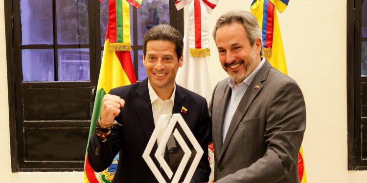 Renault-Sofasa y el Gobierno avanzan en una inversión de hasta US$150 millones para fabricar un nuevo vehículo en Colombia